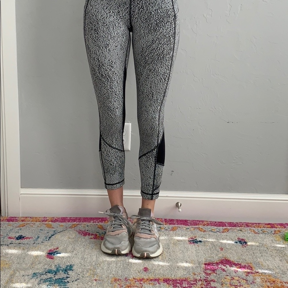 Lululemon crop leggings